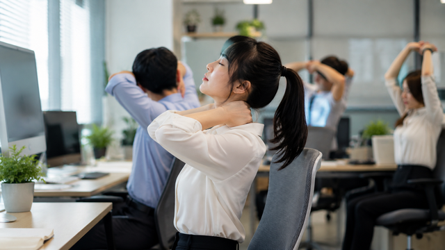 Các biện pháp giúp giảm đau vai gáy cho dân văn phòng- Ảnh 2.