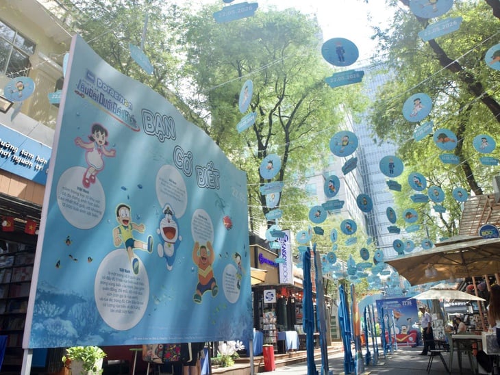 Một tháng check-in đã đời cùng Doraemon movie 45 tại Đường sách TP.HCM - Ảnh 3.