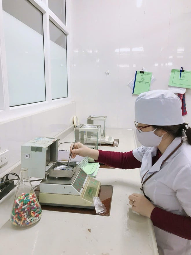 Обеспечение качества лекарственных средств, косметики и продуктов питания для общественного здравоохранения — Фото 2. Đảm bảo chất lượng thuốc, mỹ phẩm, thực phẩm vì sức khỏe cộng đồng- Ảnh 2.