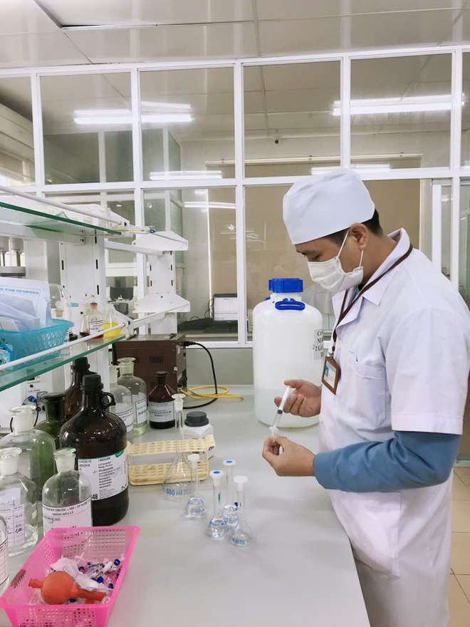 Обеспечение качества лекарственных средств, косметики и продуктов питания для общественного здравоохранения - Фото 3. Đảm bảo chất lượng thuốc, mỹ phẩm, thực phẩm vì sức khỏe cộng đồng- Ảnh 3.