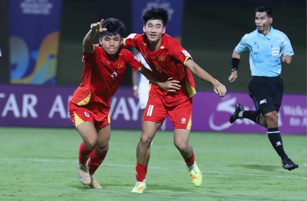 แฟนบอลไทยรู้สึกผิดหวังแทนทีมเวียดนามที่ผ่านเข้ารอบฟุตบอลโลก - ภาพที่ 1
