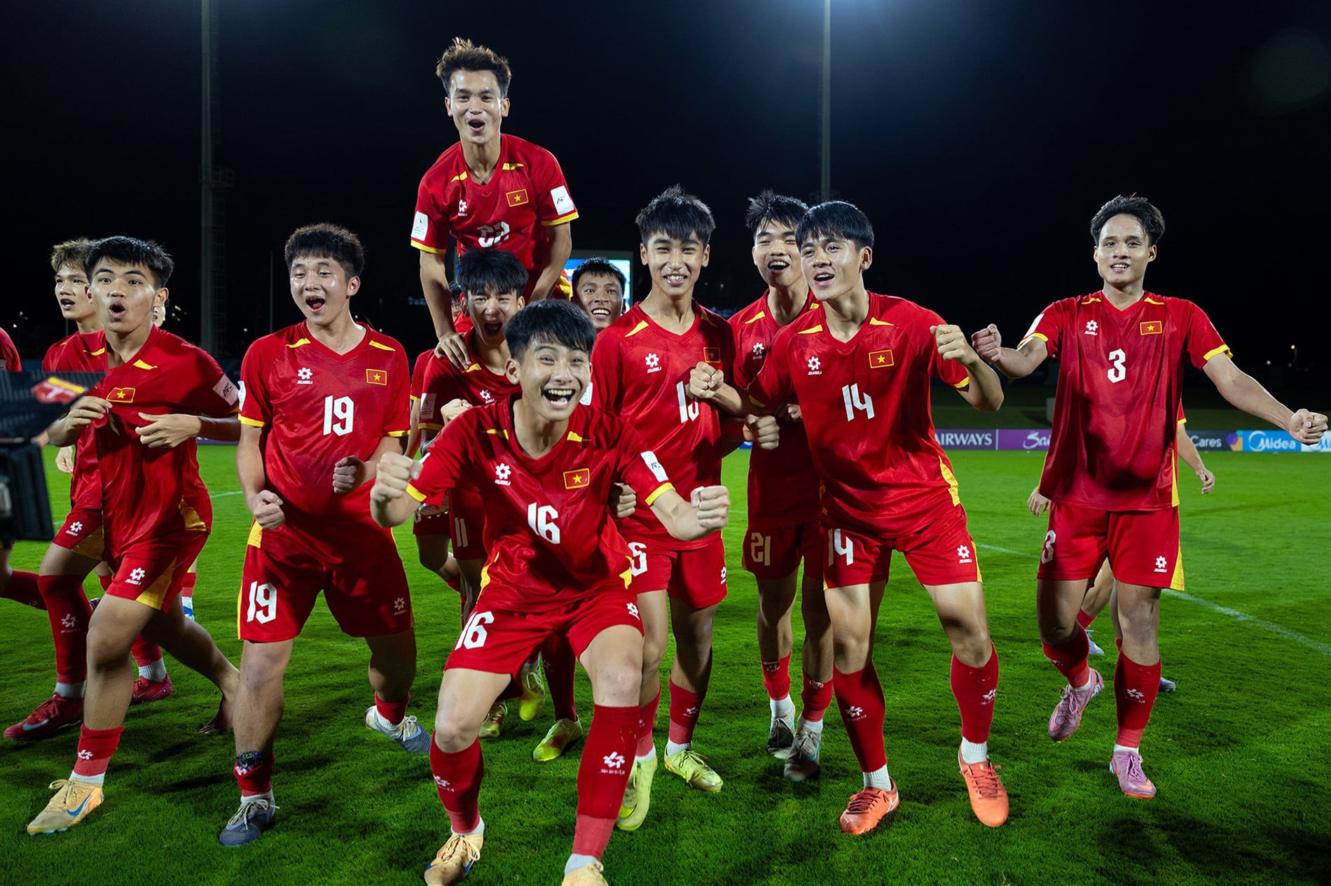 ベトナムU17代表がU17ワールドカップ出場権を獲得:目標1つ達成。