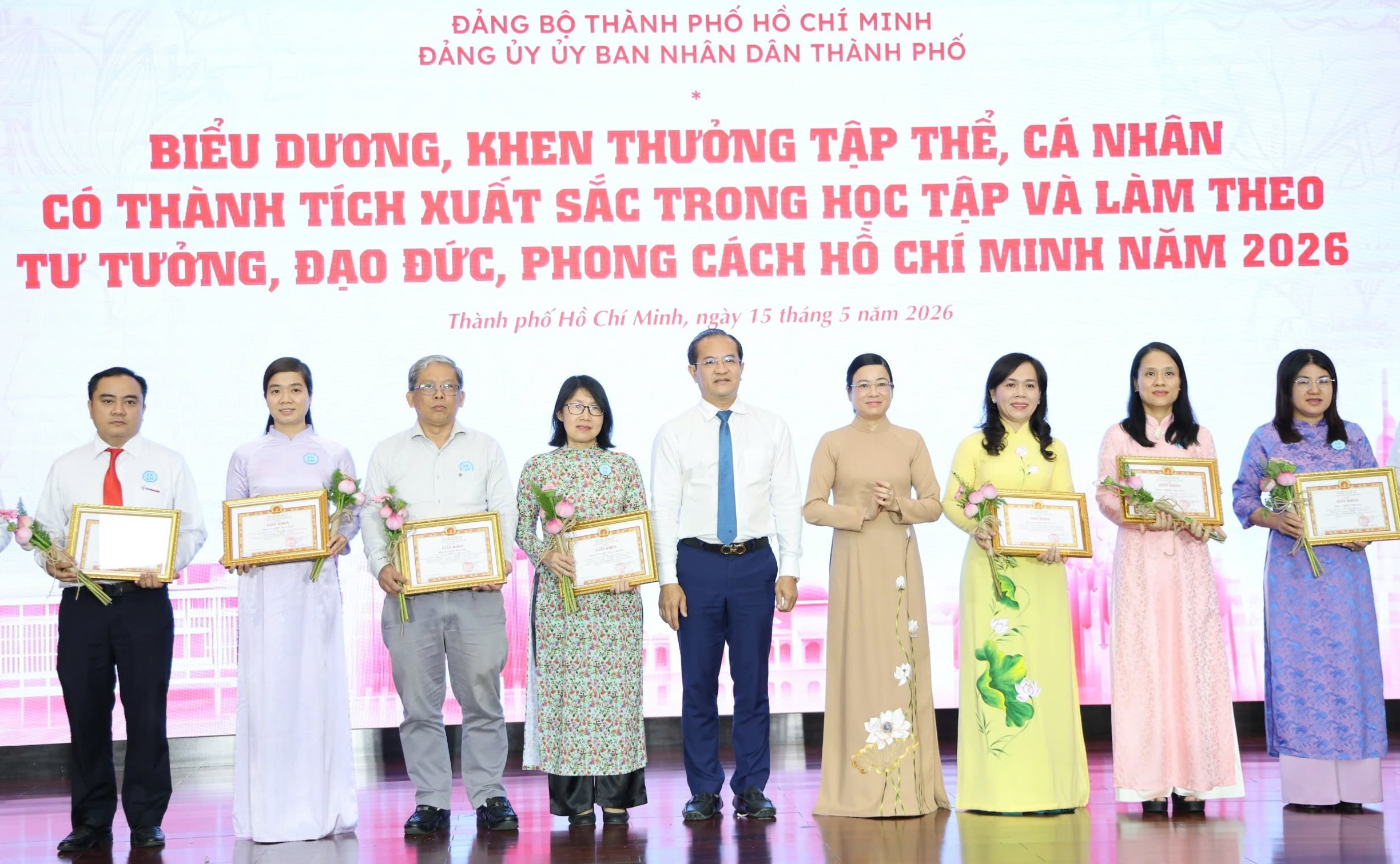 Đảng ủy UBND TPHCM biểu dương điển hình học Bác năm 2026 - Ảnh 3.