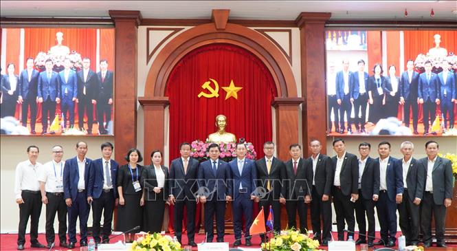 De handelsbevordering tussen Vietnam en Cambodja vergroot de kansen voor bedrijven.