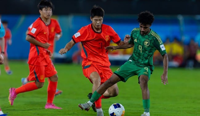 China U17 awaits Vietnam in the semi-finals, Japan showcases its strength  as a championship contender.