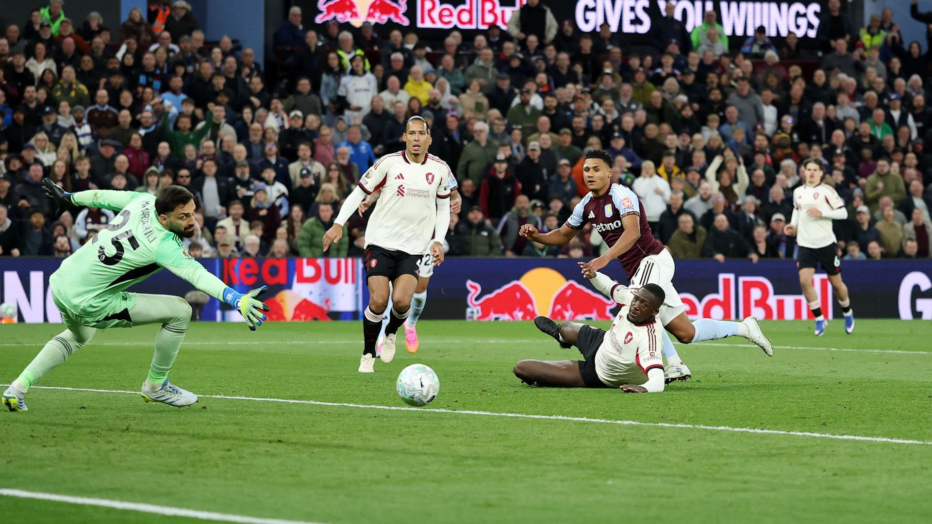 resources_premierleague_pulselive_com 2026 05 15T201931Z_629286341_UP1EM5F1KGI5L_RTRMADP_3_SOCCER ENGLAND AVL LIV (2).jpg