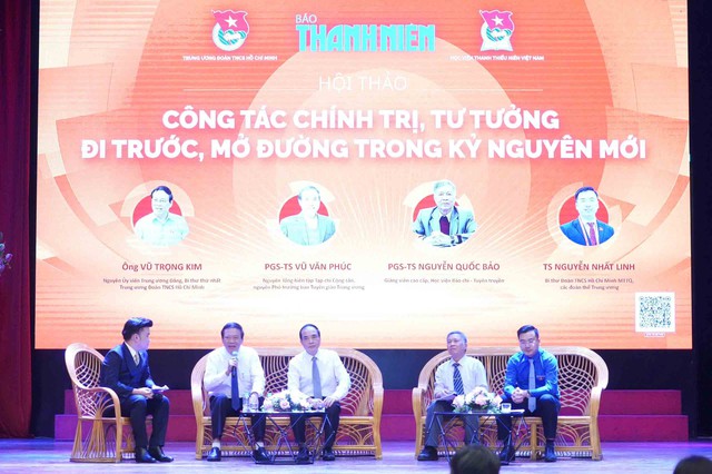 Công tác chính trị, tư tưởng phải 