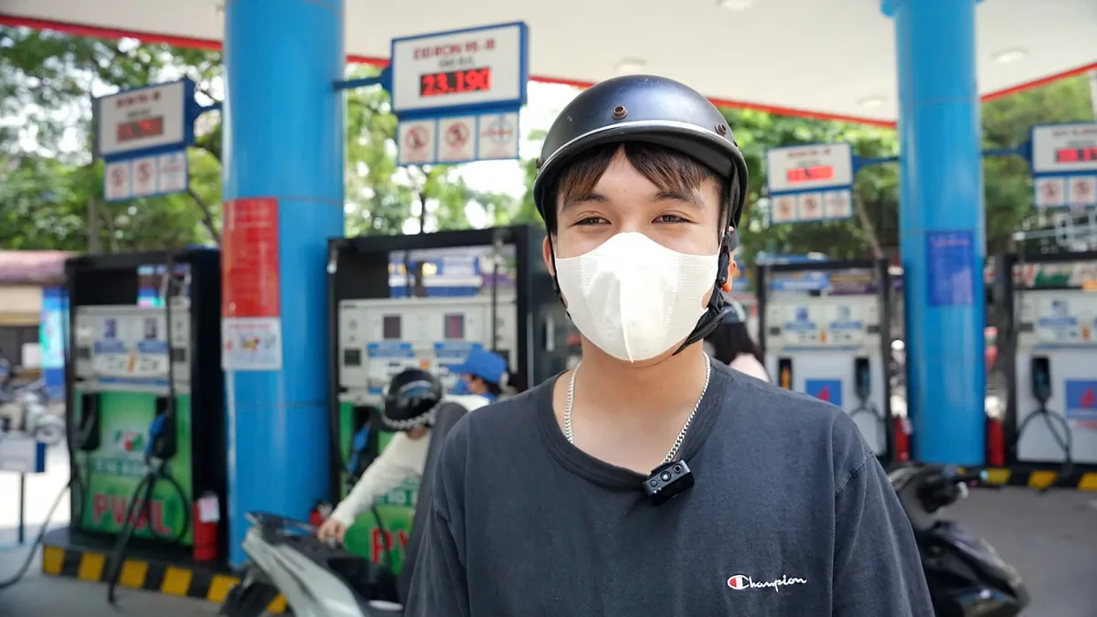 Điều gì xảy ra khi lần đầu tiên đổ xăng E10 cho xe máy? - Ảnh 4.