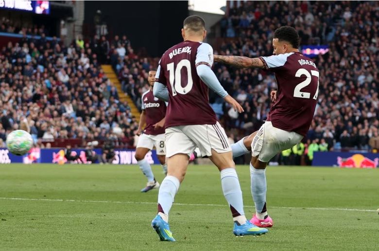 Aston Villa porazila Liverpool a zajistila si místo v Lize mistrů - Obrázek 1. Hạ Liverpool, Aston Villa giành vé dự Champions League- Ảnh 1.