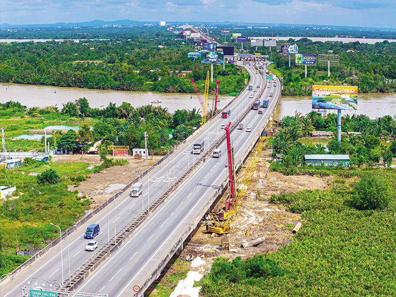 trang4.jpg trang4.jpg