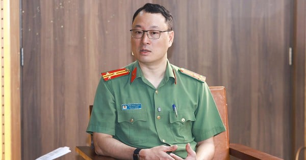 인공지능과 딥페이크를 악용하여 가짜 뉴스를 유포하는 행위를 엄중히 처벌해야 합니다.