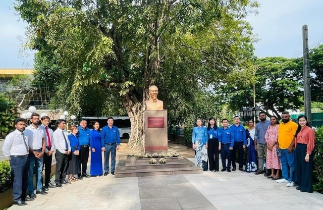 การเดินทางของเยาวชนในการทำความเข้าใจจิตวิญญาณสากลของประธานาธิบดีโฮจิมินห์ - ภาพที่ 1