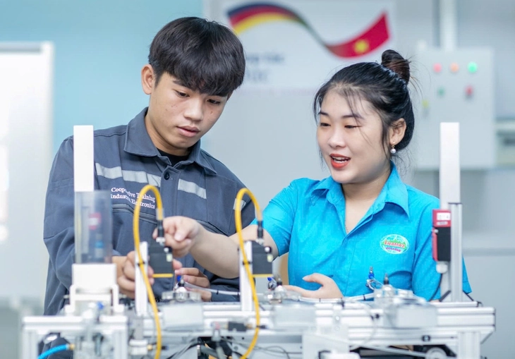 trường nghề - Ảnh 1.