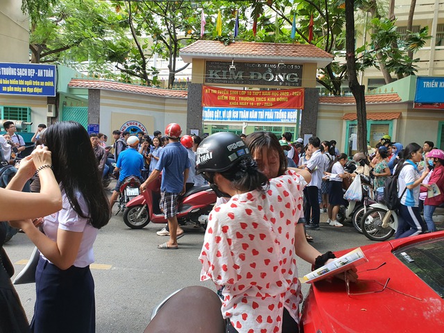 Tranh luận dữ dội về bỏ thi tuyển sinh lớp 10 - Ảnh 3.