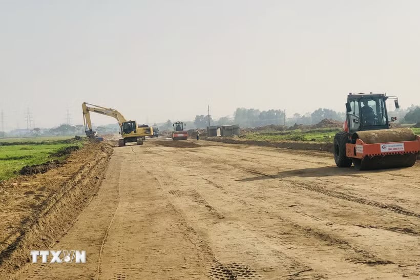 Thi công dự án Vành đai 4-Vùng Thủ đô. (Nguồn: TTXVN)