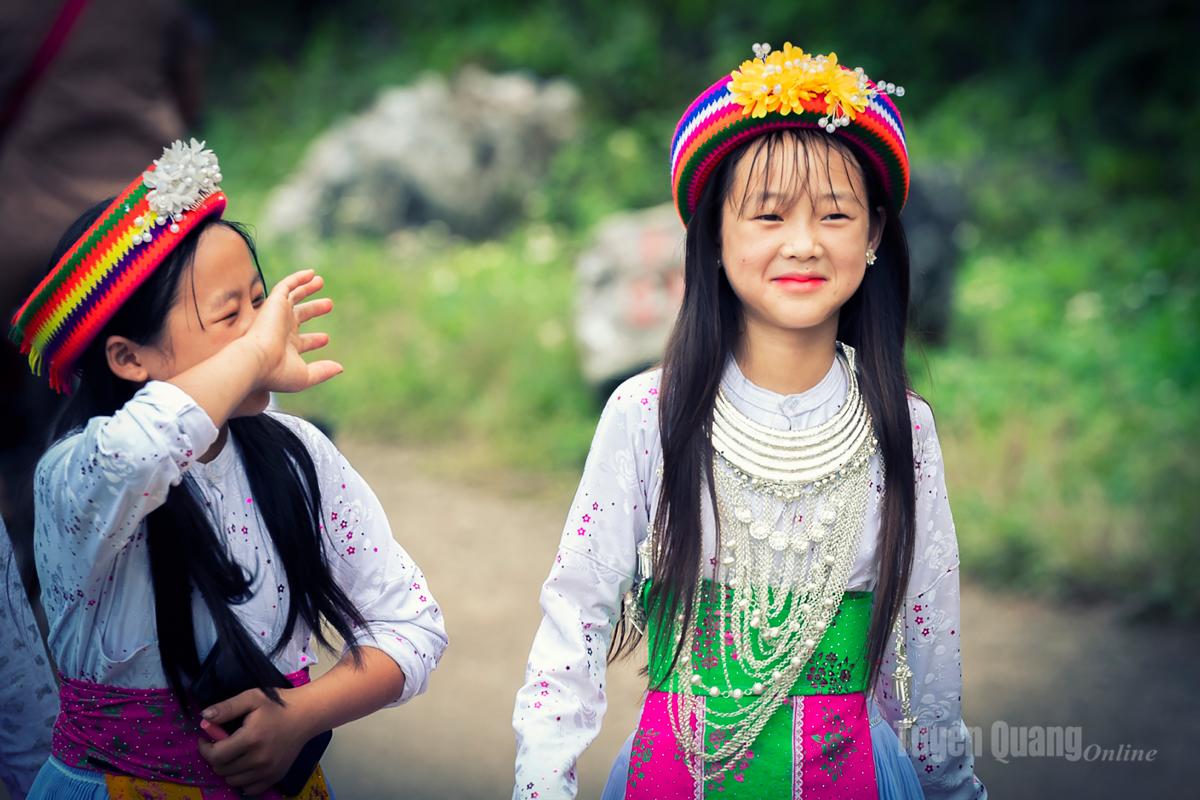 Chợ tình Khâu Vai, bản tình ca giữa miền đá xám