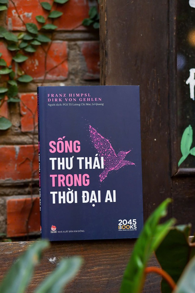 Những cuốn sách giúp người trẻ hiểu đúng về công nghệ và AI - Ảnh 2.