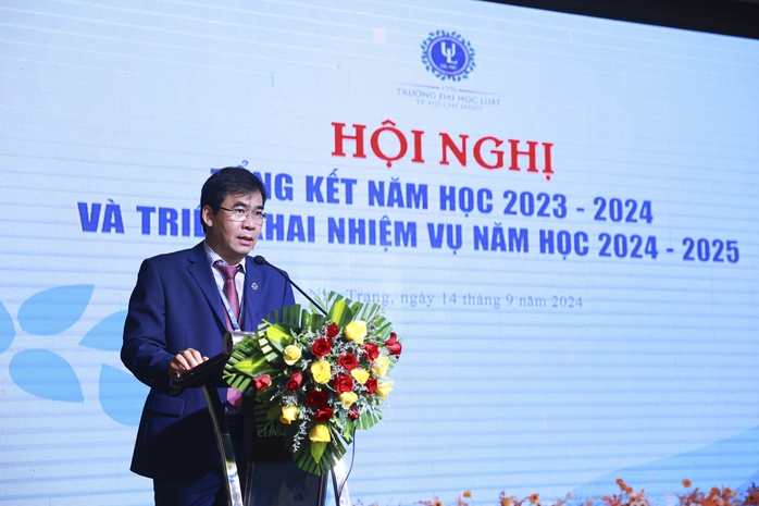Cựu sinh viên trở thành Hiệu trưởng Trường ĐH Luật TPHCM - Ảnh 2.