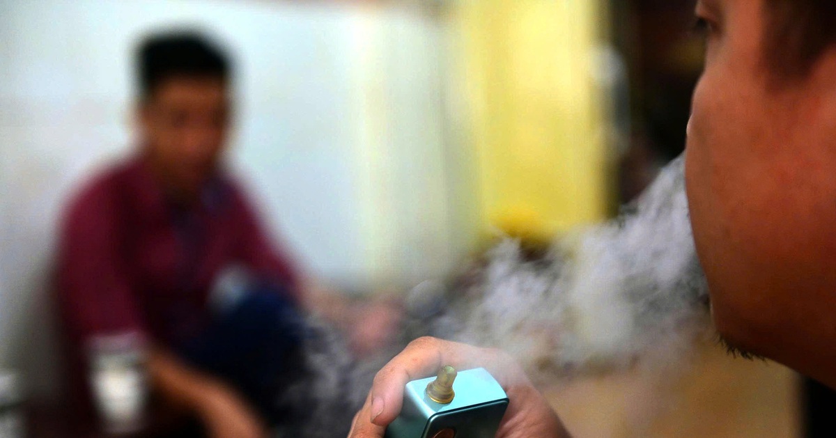 cigarette électronique au vietnam Vapoter au Vietnam pourrait devenir une infraction passible d'amende