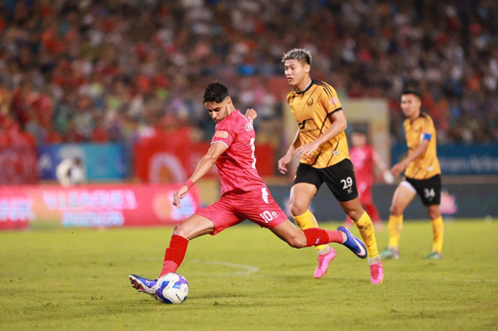 Tân vương V-League và khát vọng biển lớn - Ảnh 1.