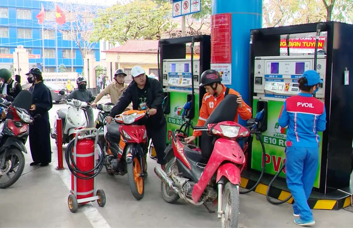 Khơi thông dòng chảy xăng sinh học E10 - Ảnh 3.