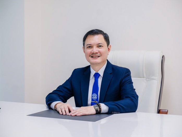 Tân Hiệu trưởng trường ĐH Nông Lâm là ai? - Ảnh 1.