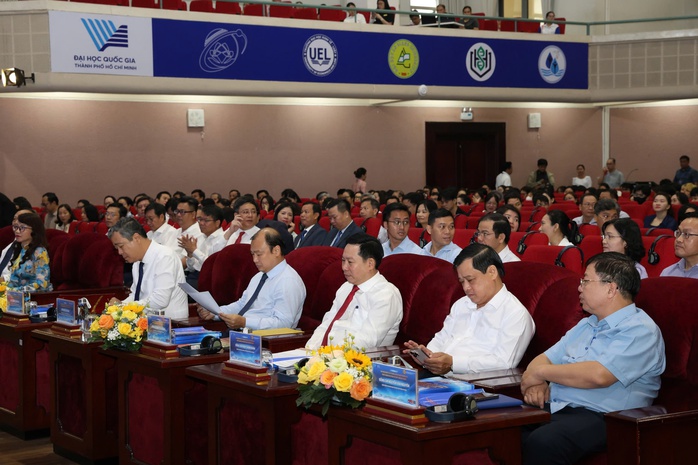 “Thị thực nhân tài” không nên được nhìn nhận đơn thuần là chính sách nhập cư - Ảnh 2.