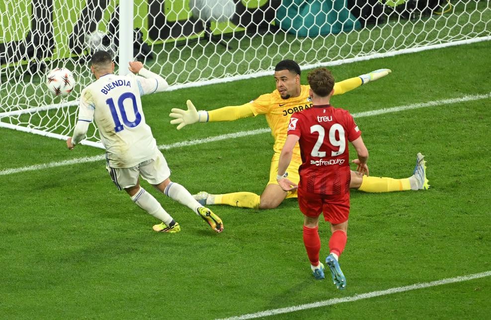 editorial_uefa_com sc_freiburg_v_aston_villa_fc_ _uefa_europa_league_final_2026 (8).jpg