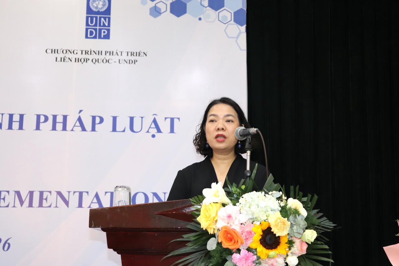 مشاور ارشد نگوین Thi Thanh های.