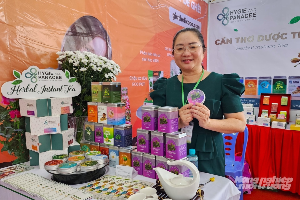 Đối với các sản phẩm OCOP đủ điều kiện công nhận đạt chuẩn 5 sao, thành phố sẽ phấn đấu công nhận thêm 3 sản phẩm trong năm 2026. Ảnh: Kim Anh.