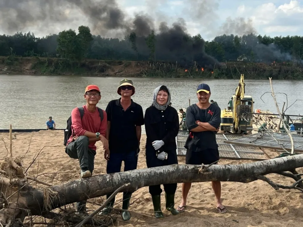 NSND Lý Thái Dũng: "Đất đỏ" là thử thách mới nối tiếp hiện tượng "Mưa đỏ".- Ảnh 5.