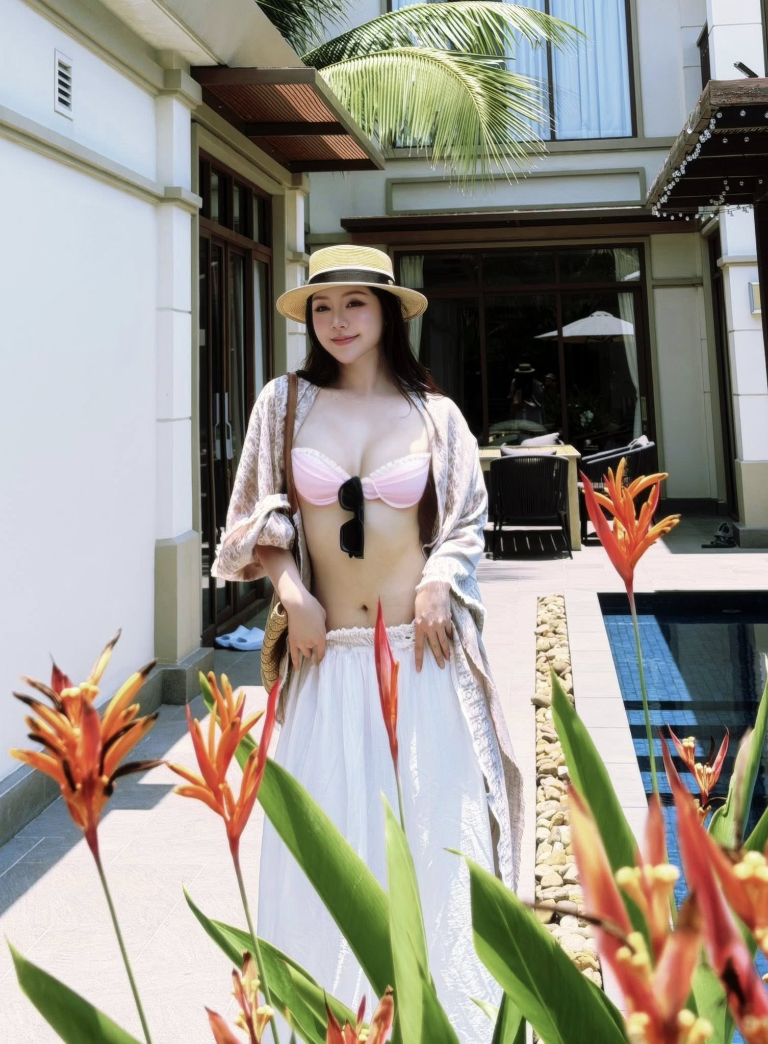 Hội bạn thân showbiz diện bikini rực rỡ tại bãi biển 2026 - Ảnh 3.