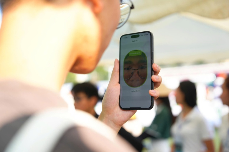 Bên trong ‘cỗ máy’ số xử lý hơn tỷ giao dịch Vietcombank- Ảnh 2.