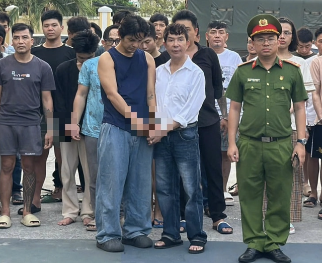 Long Nhật và Sơn Ngọc Minh bị khởi tố: Dư luận xôn xao về vụ ma túy - Ảnh 2.