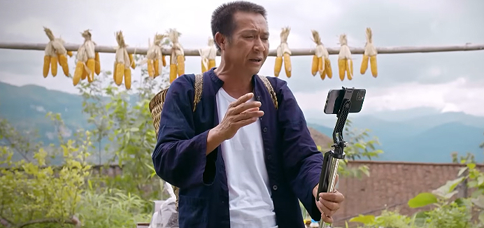 Hoa hậu Vi Minh bị tố 'ăn chặn' tiền từ thiện - Ảnh 1.
