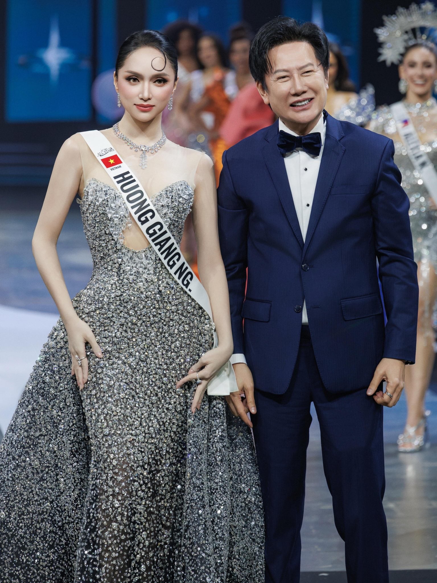 خانم هونگ گیانگ - عکس ۴. Hoa hậu Hương Giang - Ảnh 4.