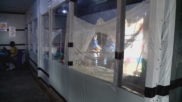 WHO hỗ trợ CHDC Congo 18 tấn vật tư y tế đối phó dịch Ebola - Ảnh 4.