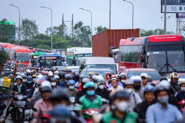 Naléhavá potřeba rozšíření státní dálnice - Foto 3. Cấp bách mở rộng quốc lộ- Ảnh 3.