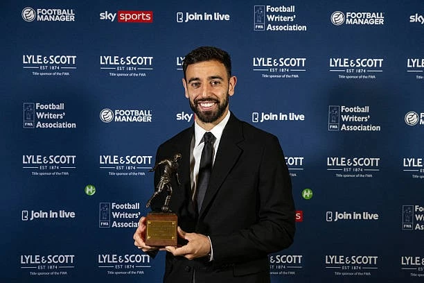 Bruno Fernandes chính thức chốt tương lai tại Man Utd Bruno Fernandes chính thức chốt tương lai tại Man Utd