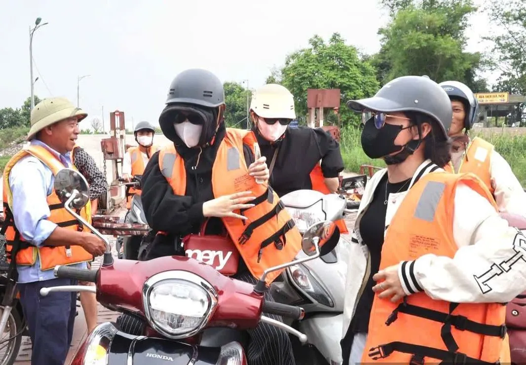 Ninh Bình: Giữ an toàn những chuyến phà mùa mưa bão - Ảnh 6.
