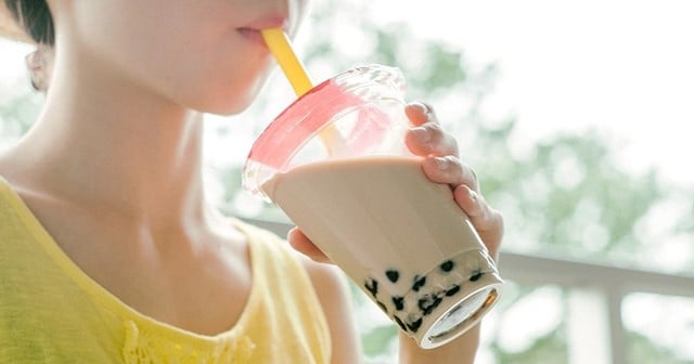 Tác hại của cốc trà sữa mát lạnh, ngọt lịm và full topping- Ảnh 1.