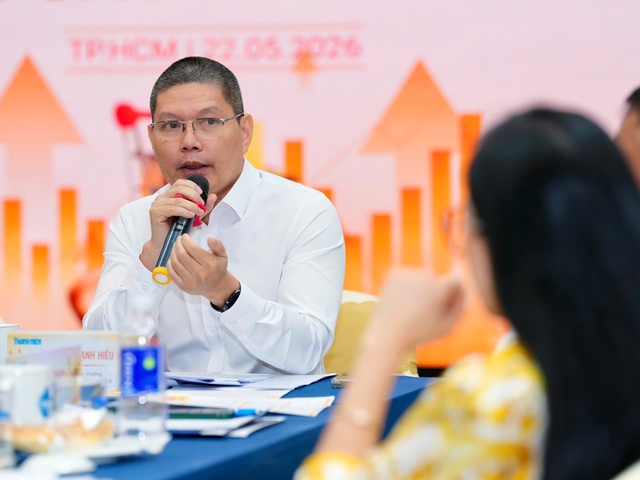 Buôn lậu, hàng giả ngày càng tinh vi   - Ảnh 1.