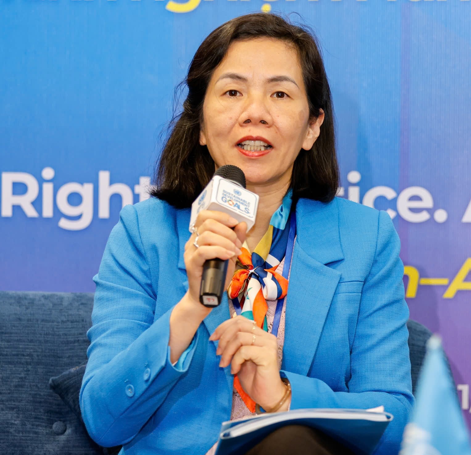 nguyen-thi-minh-huong-pct-hlhpnvn.jpg