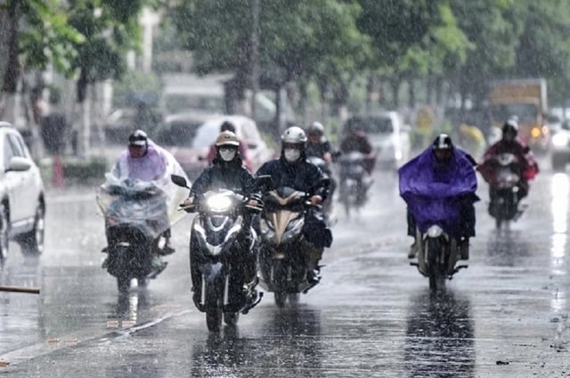 Varování před bouřkami v centru Hanoje - Foto 1. Cảnh báo mưa dông nội thành Hà Nội- Ảnh 1.