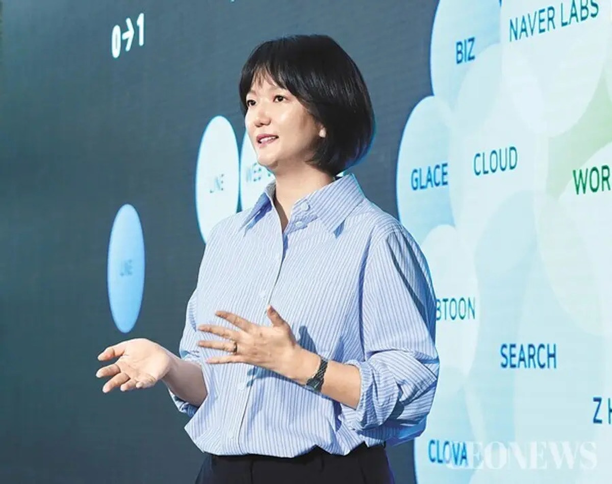 Người phụ nữ phá vỡ 