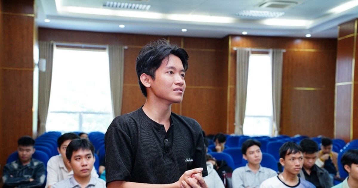 학생들은 인공지능 시대의 취업 시장에 적응하고 있습니다.