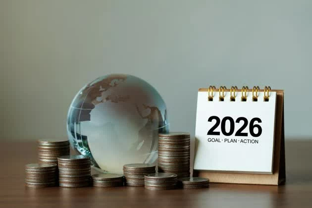 Kinh tế thế giới 2025: Thích ứng với bất định và rủi ro Kinh tế thế giới 2026: Thích ứng với bất định và rủi ro