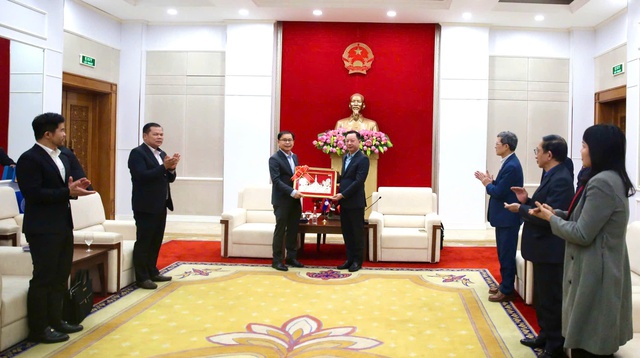 Thắt chặt hơn nữa quan hệ hữu nghị Việt Nam – Lào- Ảnh 3.