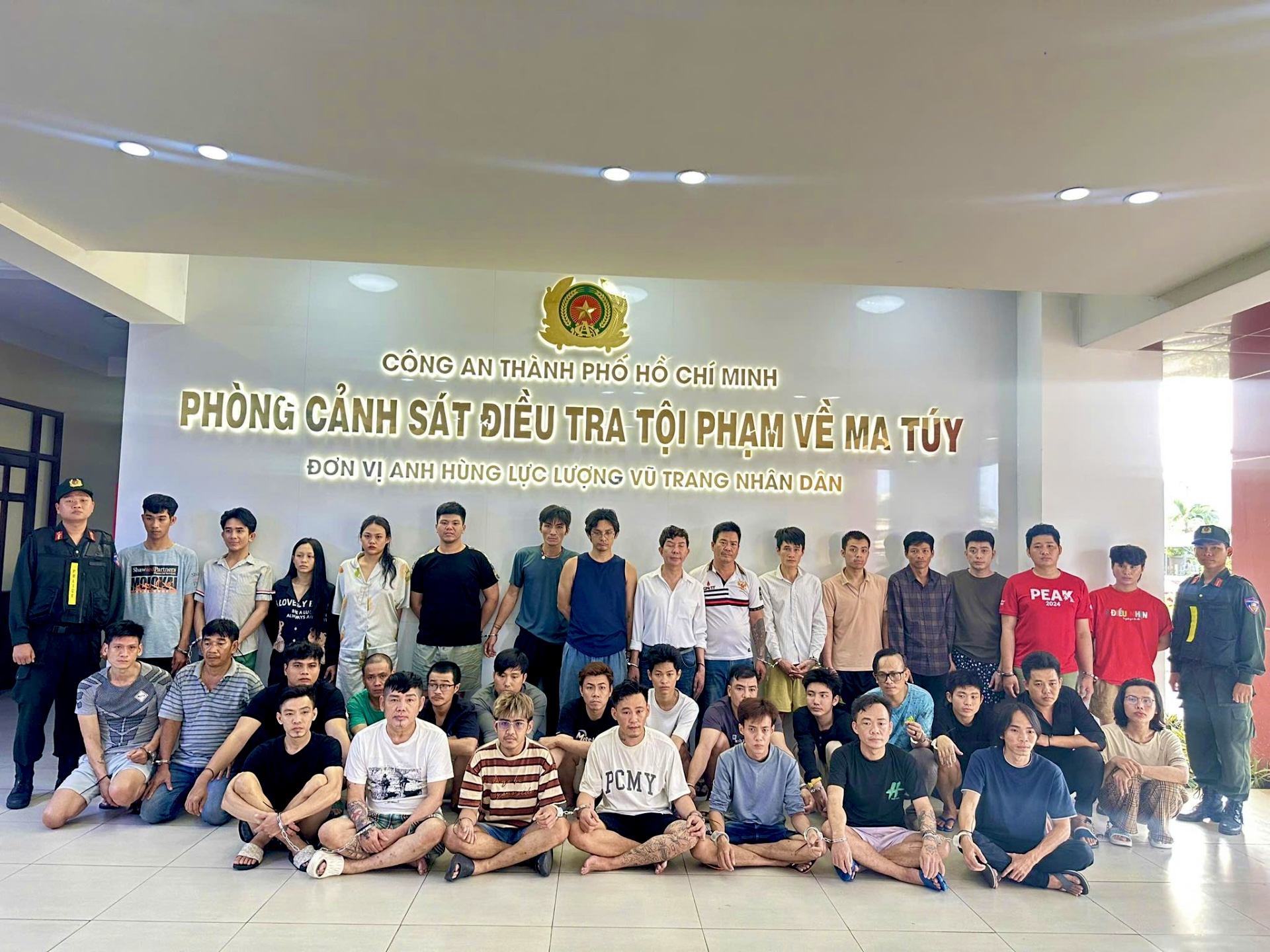 Nhạc sĩ Tô Hiếu: Nghệ sĩ dùng ma túy không phải vì áp lực mà là sự tha hoá - Ảnh 4.