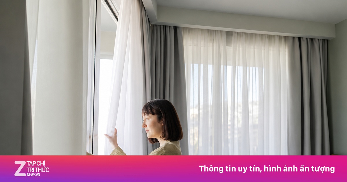 Vì sao kéo rèm ngay khi nhận phòng khách sạn?